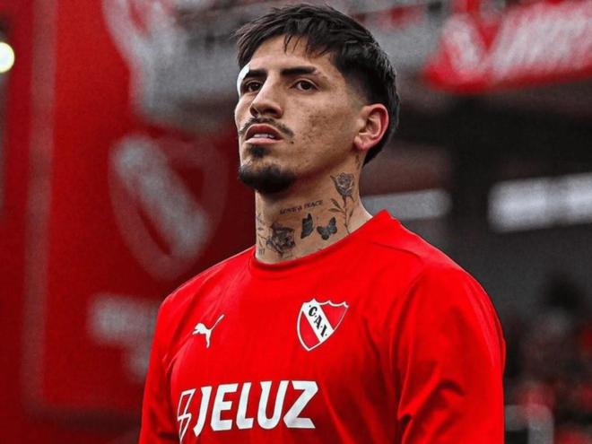 TyC: 巴薩關(guān)注23歲阿中衛(wèi)洛莫納科