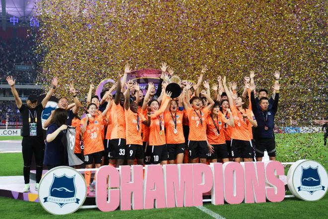 武漢江大女足創(chuàng)歷史，奪亞冠冠軍