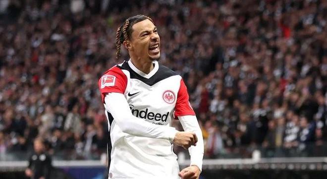 talkSPORT: 曼聯(lián)詢埃基蒂克，法蘭克福標(biāo)價(jià)1億歐