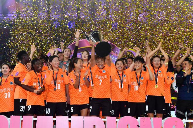 王霜信心衛(wèi)冕亞冠，世俱杯迎戰(zhàn)強敵無懼