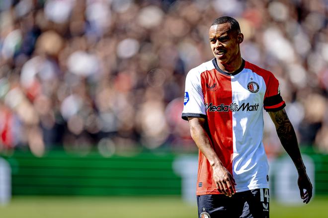 荷甲轉(zhuǎn)會風(fēng)波，滕哈赫盯上費耶諾德前鋒派修。