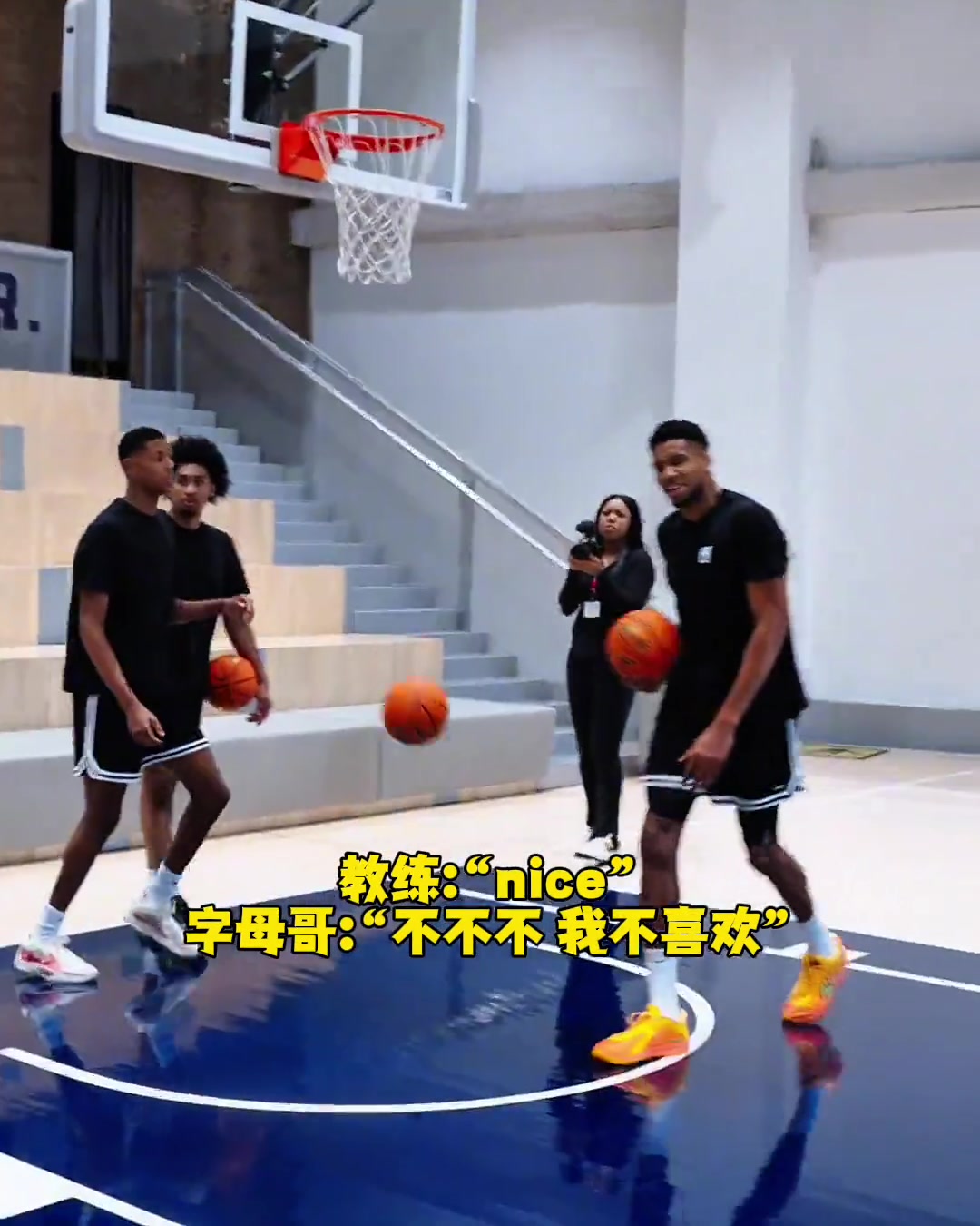 看歐文打球也就圖一樂真學(xué)技術(shù)還得跟字母哥