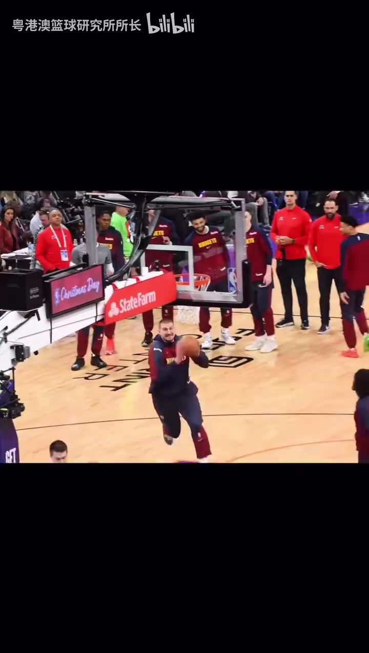 比扣籃大賽精彩丹佛隊內(nèi)熱身精彩扣籃秀太多扣籃猛將了
