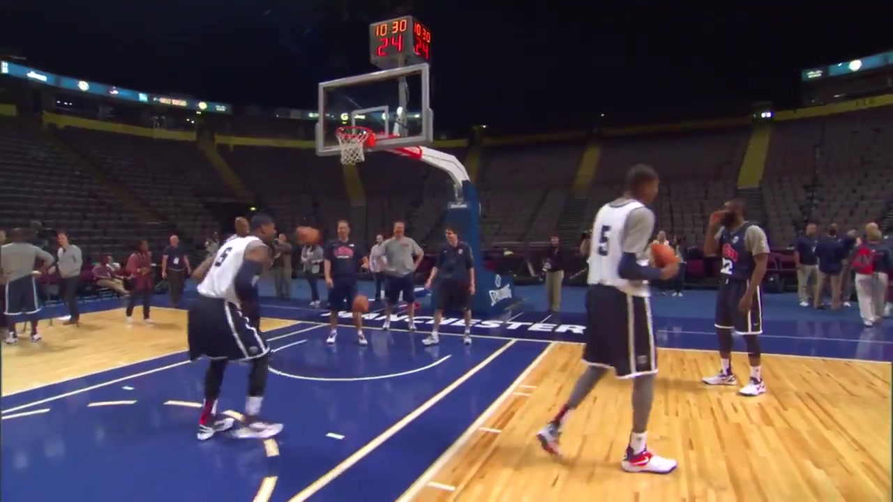 詹姆斯這絲滑天鉤杜蘭特這秉性都學不會