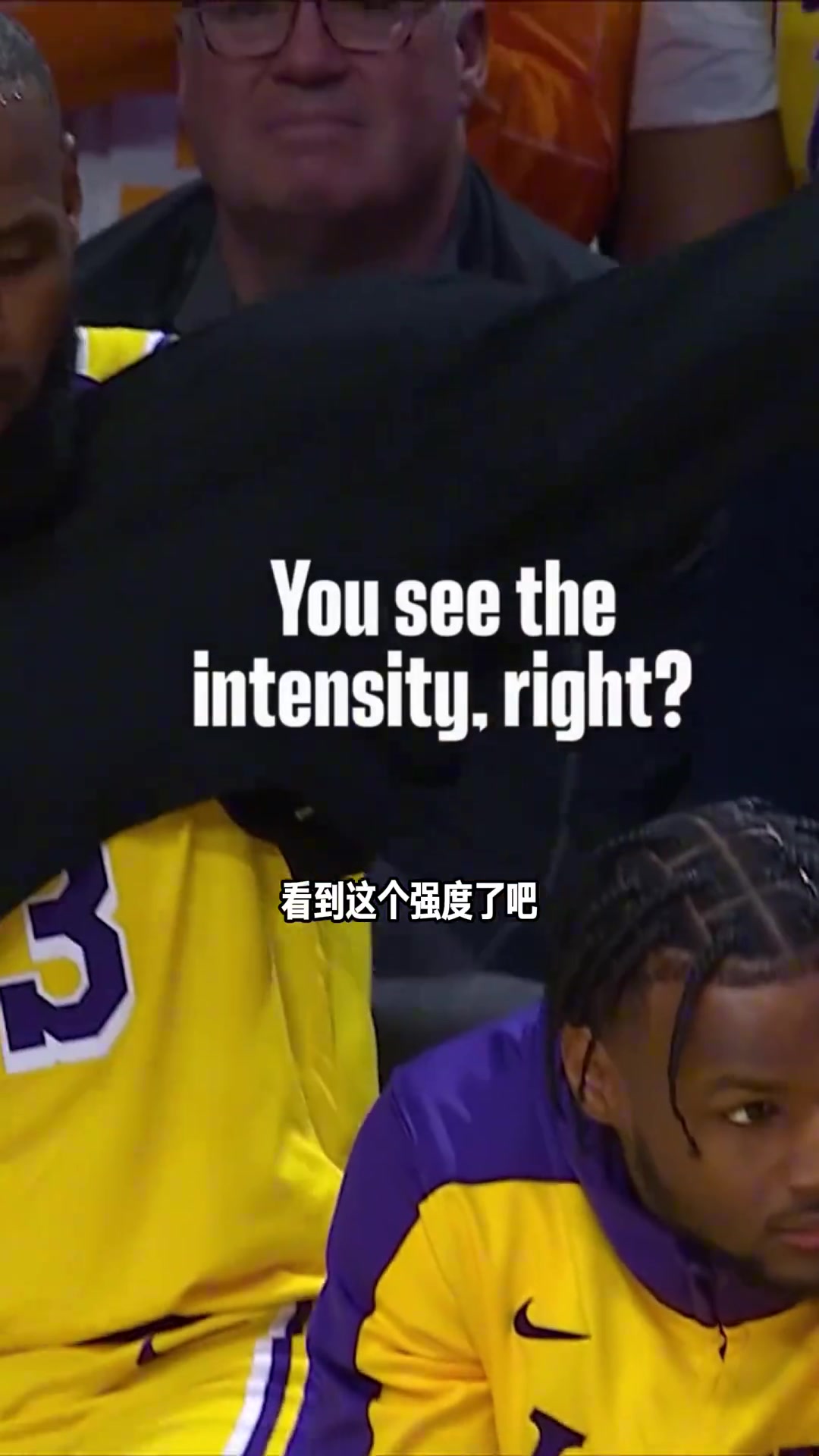 歷史性的一刻N(yùn)BA歷史上第一次父子同臺(tái)