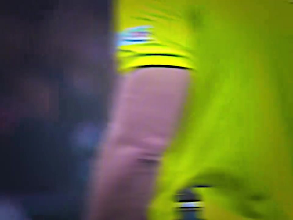 網(wǎng)友他非常努力的想要到達山頂可每次快要登頂時現(xiàn)實卻給他..