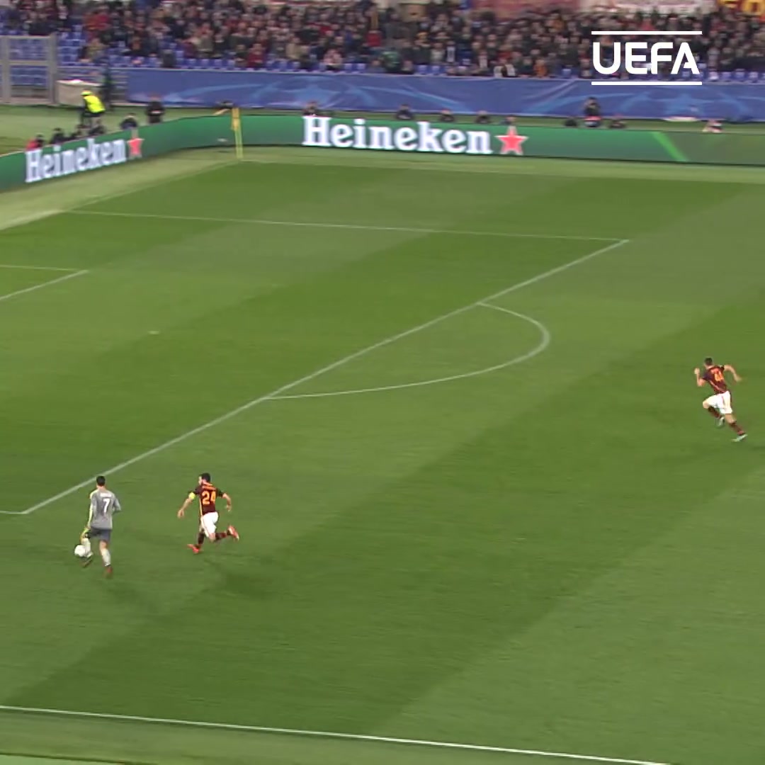 歐冠先生歐冠官方曬C羅進(jìn)球配文克里斯蒂亞諾總能做到