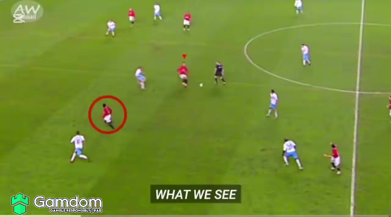 C羅仍然欠我們解釋他為什么沒有看魯尼就傳球