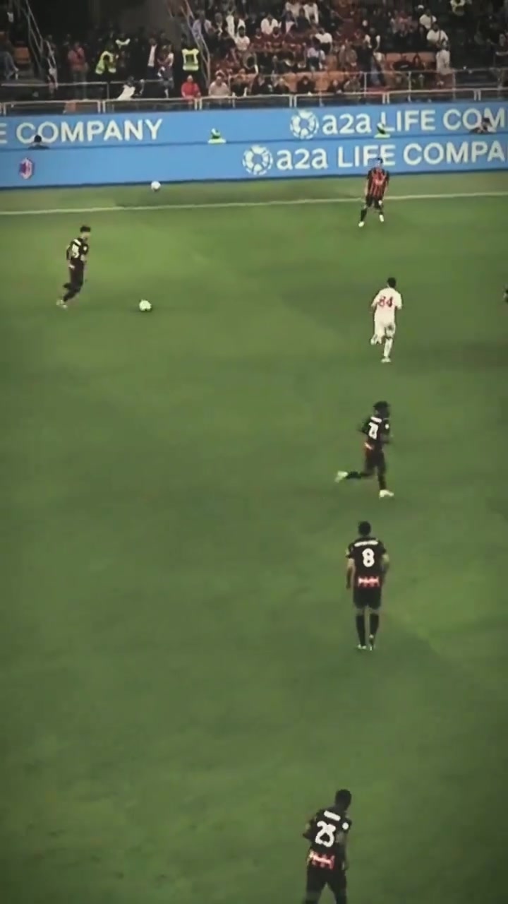 不懂就問(wèn)他會(huì)是米蘭和意大利未來(lái)中鋒的答案嗎