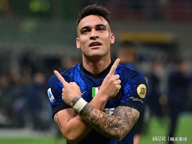 姆巴佩、哈蘭德亮相，挑戰(zhàn)拜仁霸權(quán)，凱恩意外！