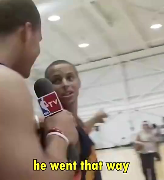 青春的氣息09年身為狀元的格里芬采訪庫里哈登