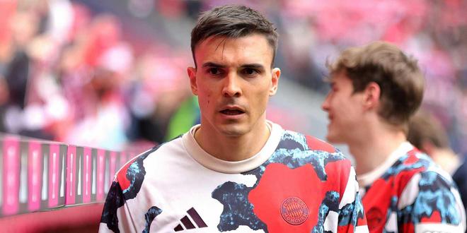 英媒：曼聯(lián)租借拜仁中場帕利尼亞，富勒姆競爭。