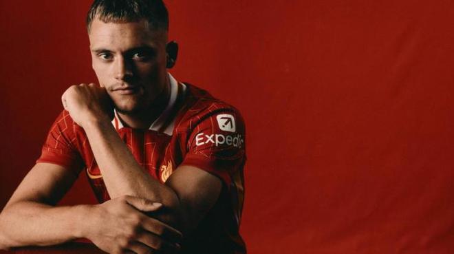 參軍，維爾茨期待利物浦首秀，目標英超奪冠，歐冠更遠。