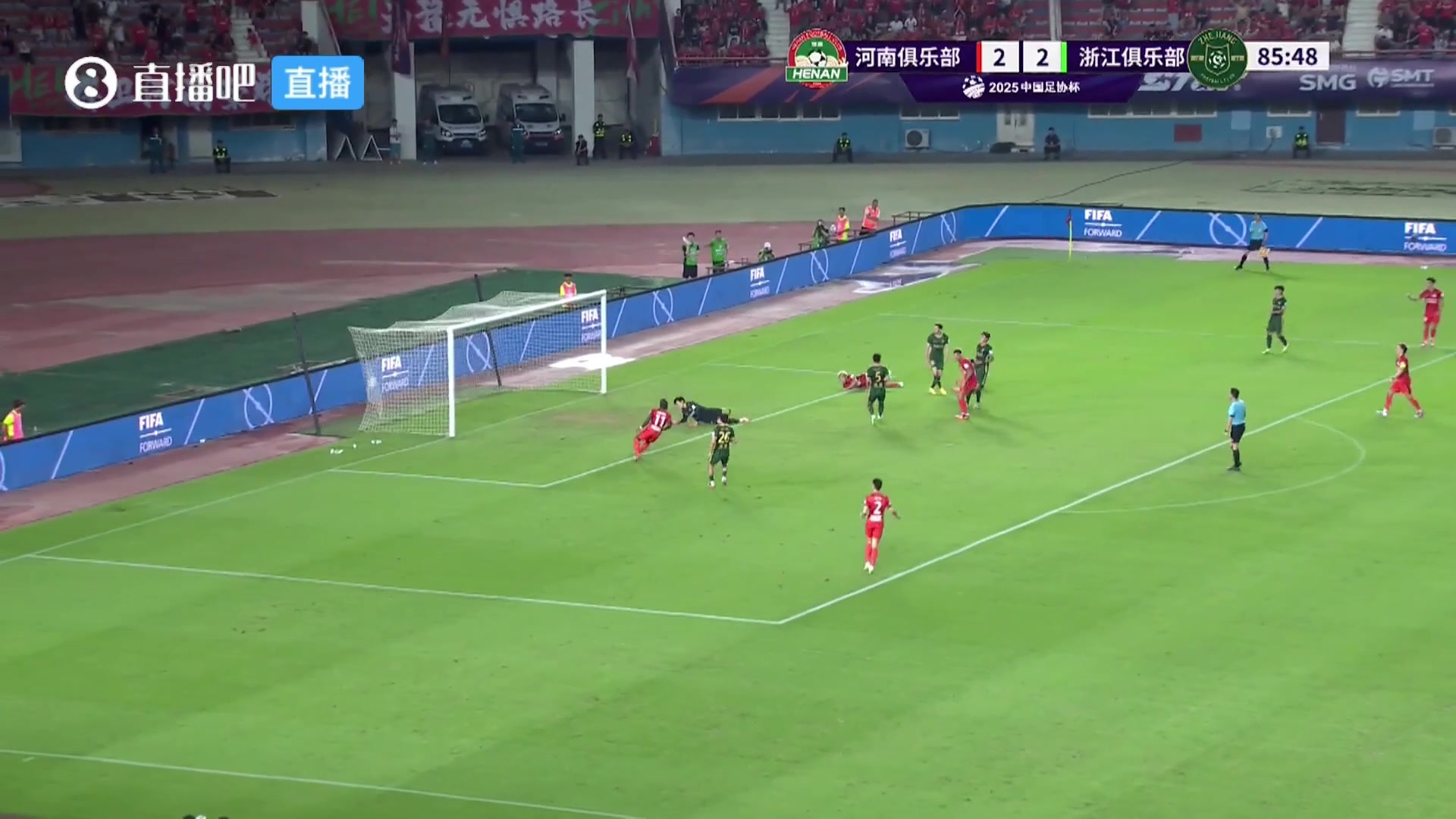 跌宕起伏再度反超河南打出精彩配合卡多索無人盯防推射破門