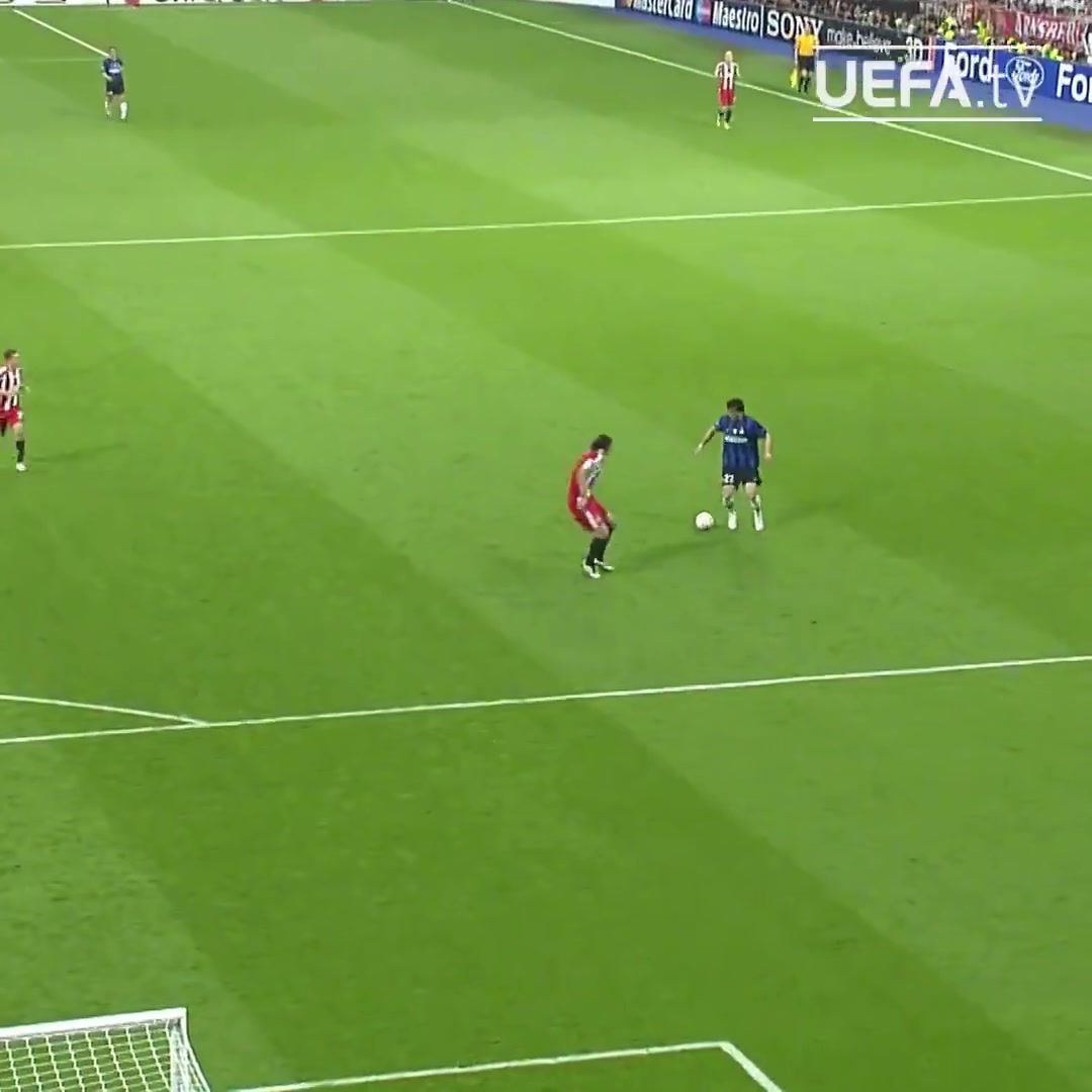 國(guó)米球迷這是歐冠決賽史上最偉大的一粒進(jìn)球