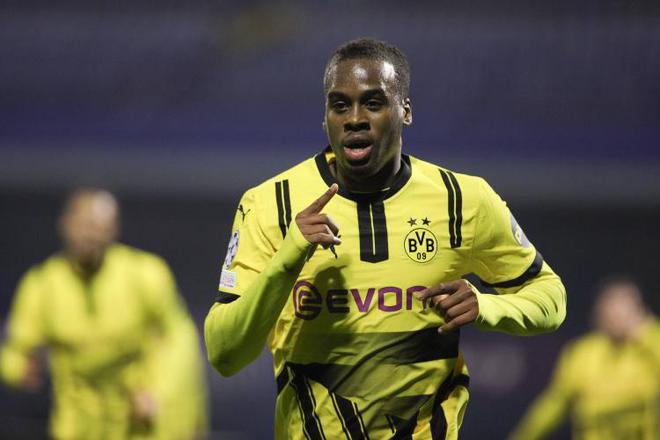 記者：切爾西多特談判，6500萬歐簽吉滕斯。