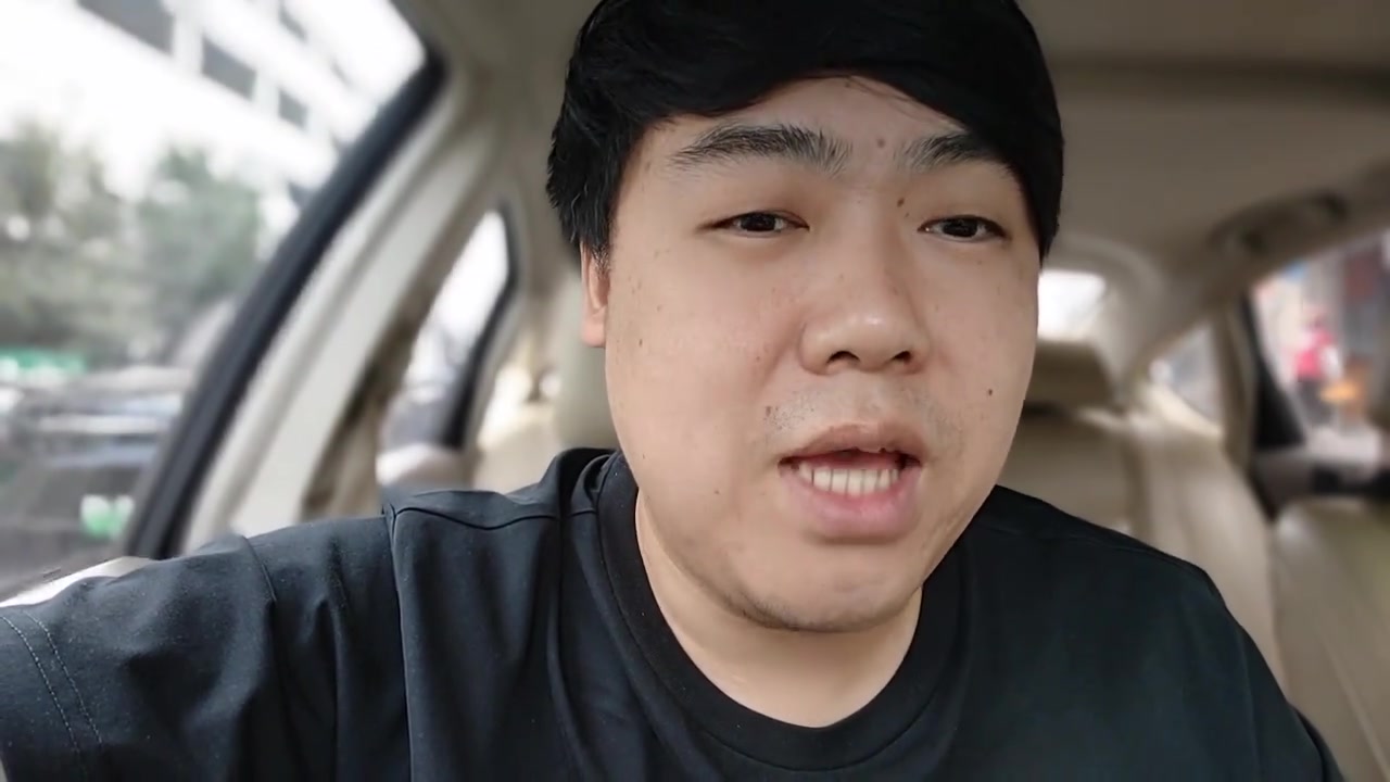 博主央視專訪了孫繼海他回應(yīng)18萬青訓(xùn)費(fèi)是張卓毅媽自己說的