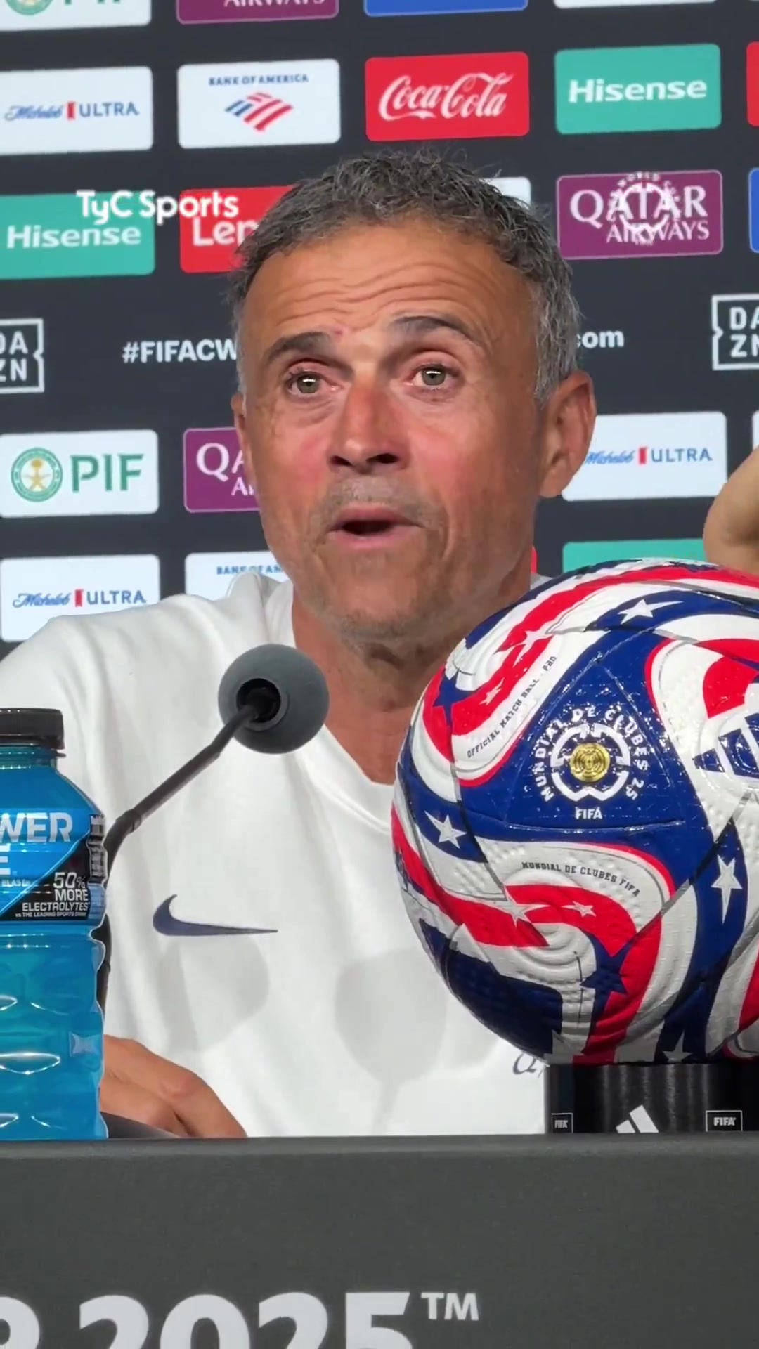 恩里克賽前我很幸運能擁有巔峰的梅西他是歷史上最偉大球員