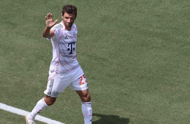 穆勒：踢球有趣，愿繼續(xù)；停步亦有可能。