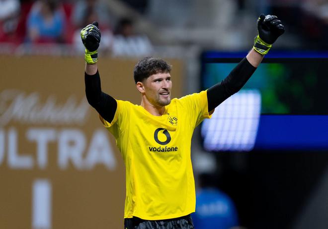 科貝爾贊：阿德快，吉拉進(jìn)球強，組合佳。