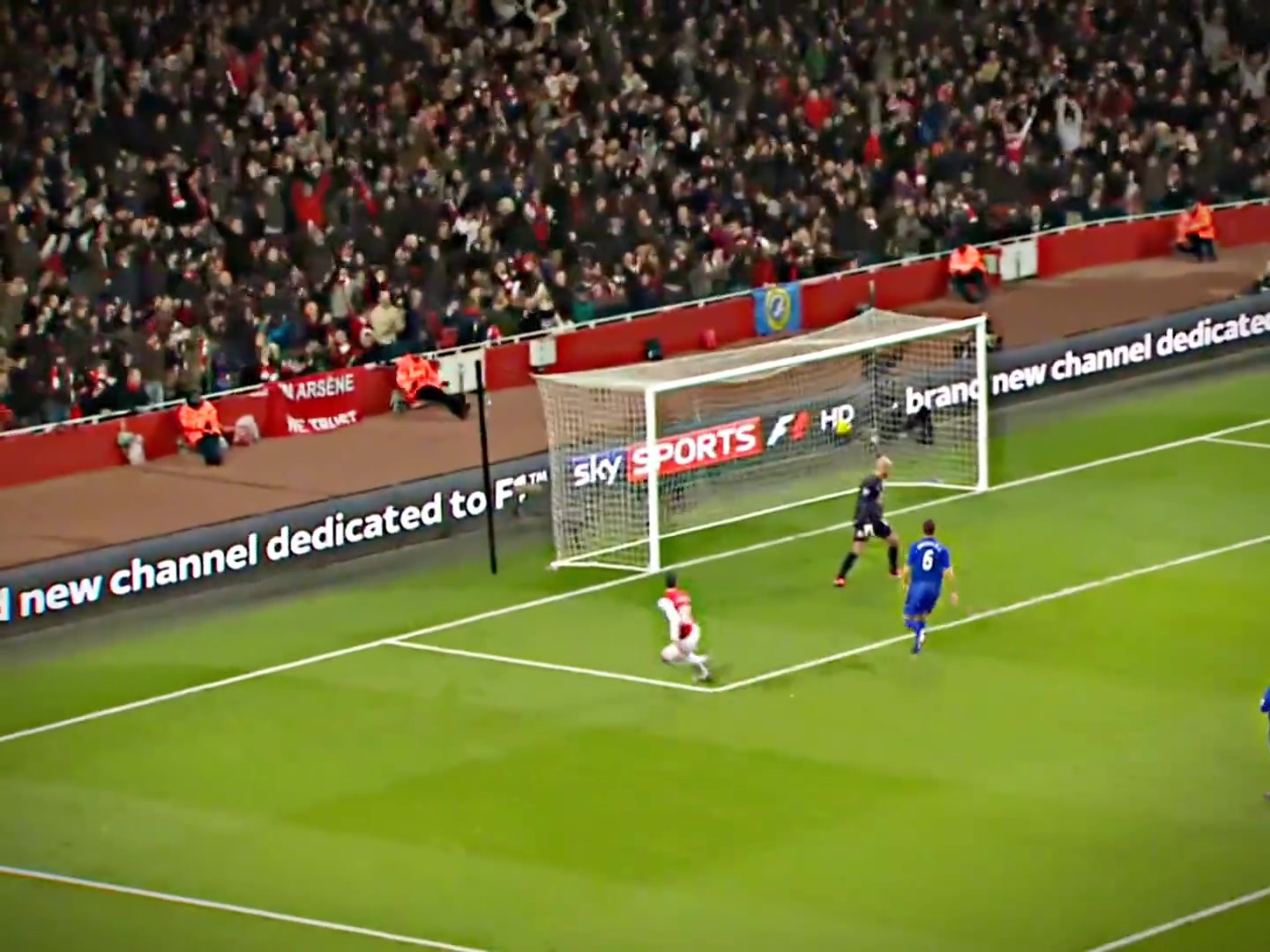 曼聯(lián)他唯一的缺點(diǎn)是不會(huì)停球