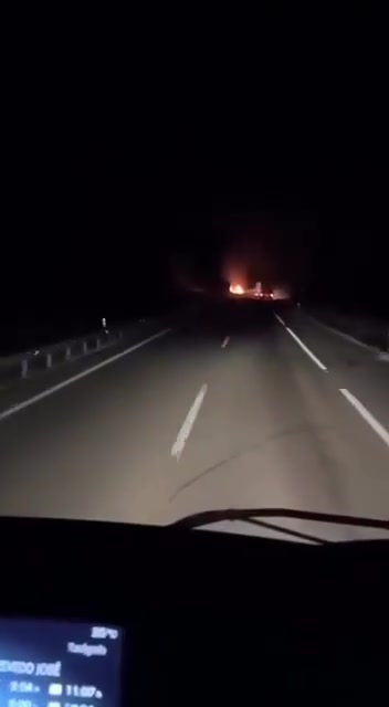 蘭博基尼猛烈起火阿斯報(bào)報(bào)道目擊者車(chē)載拍到若塔車(chē)禍現(xiàn)場(chǎng)畫(huà)面