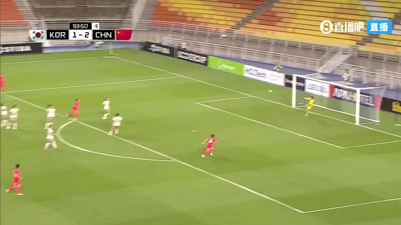 無解世界波韓國女足遠(yuǎn)射絕平中國女足2-2韓國女足