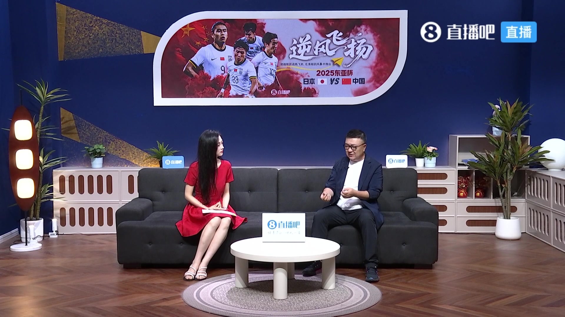 董路比喻國(guó)足現(xiàn)狀不愿學(xué)習(xí)還得寫作業(yè)犯的錯(cuò)誤不再犯就燒高香