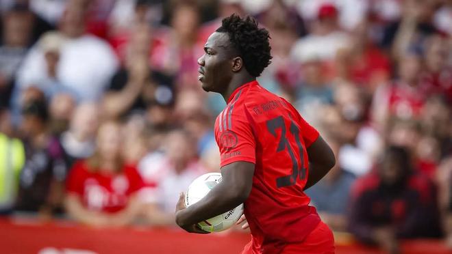 羅馬諾：伊蘭昆達轉(zhuǎn)會談判，沃特福德與拜仁深入階段。