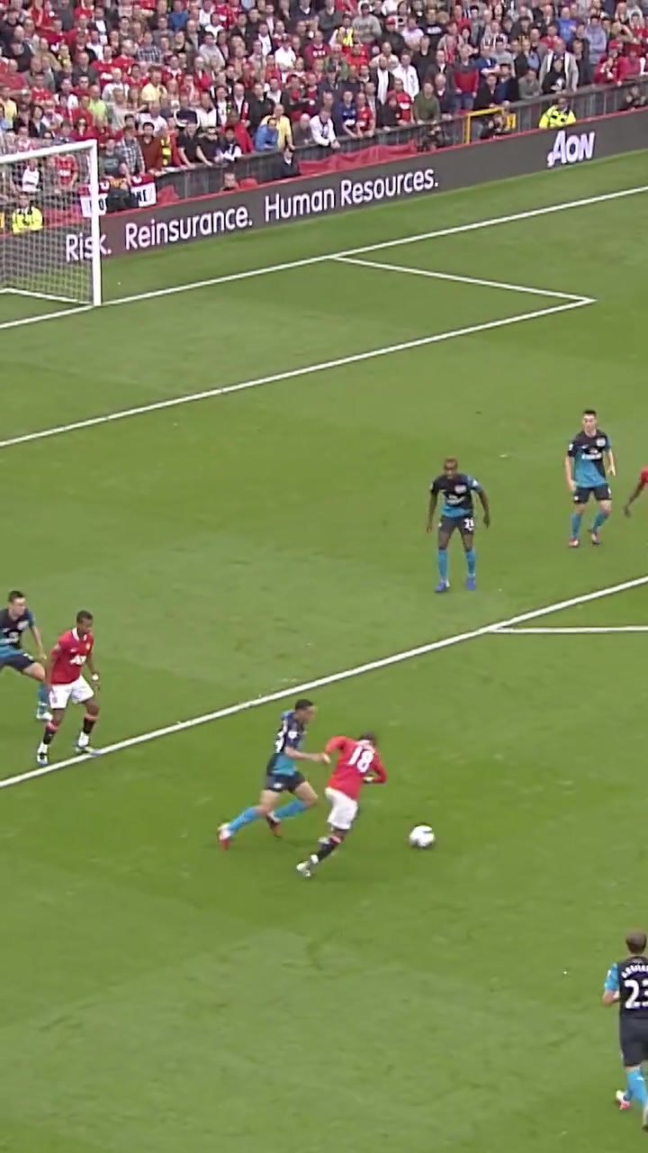 這球太帥了阿什利揚(yáng)看我右腳為你畫(huà)一道彩虹