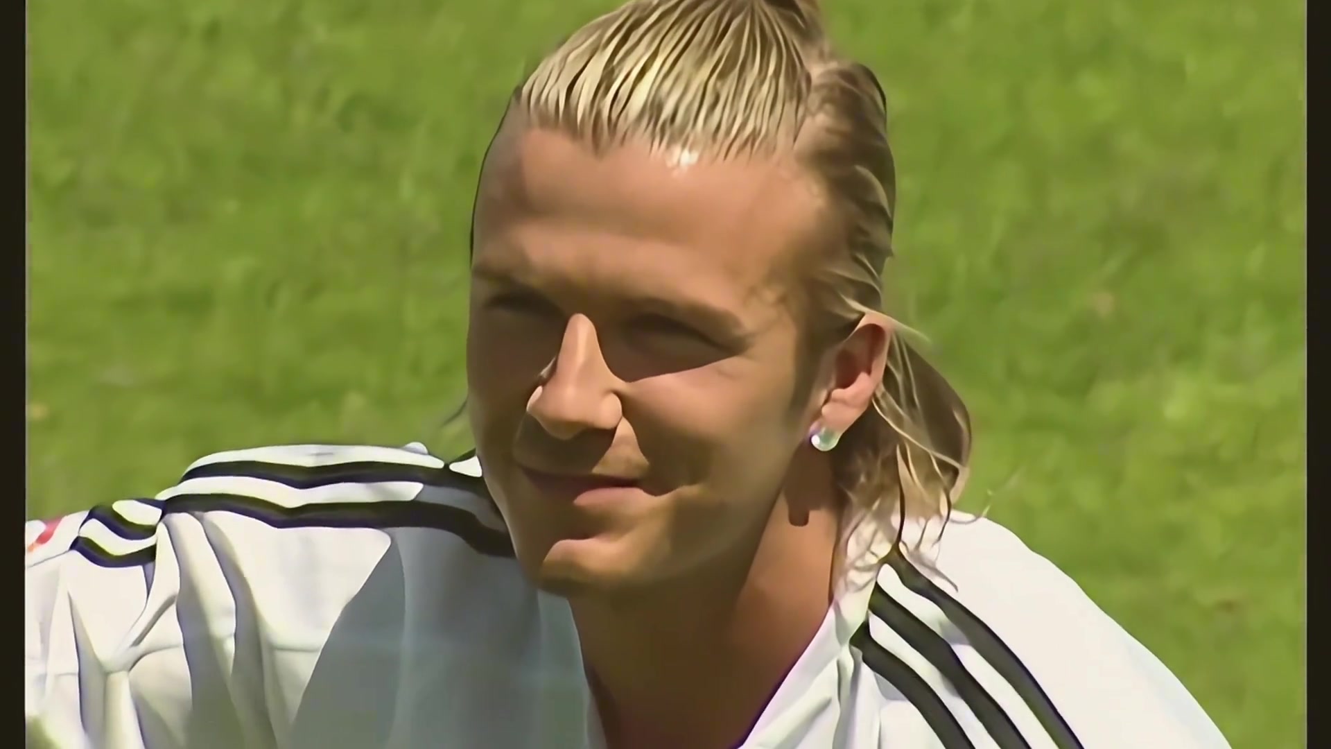 回望歷史曼聯(lián)當(dāng)年賣掉貝克漢姆是戰(zhàn)略失誤還是明智之舉