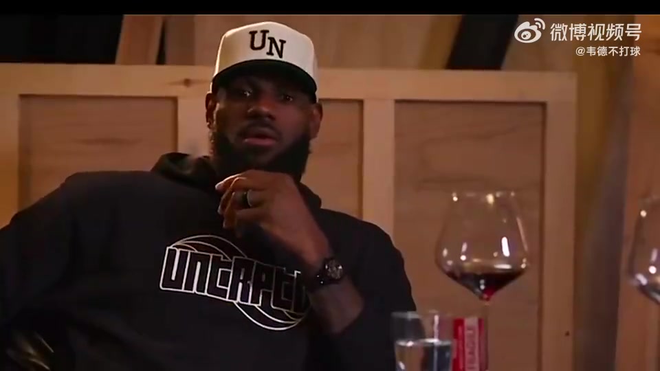 詹姆斯此前大家都為波什犧牲鳴不平但你們問過他嗎他是自愿的