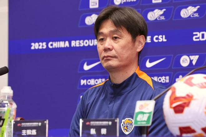 記者：青島海?；蜃饨鑳蓢?guó)足新星，參與亞洲杯4戰(zhàn)。