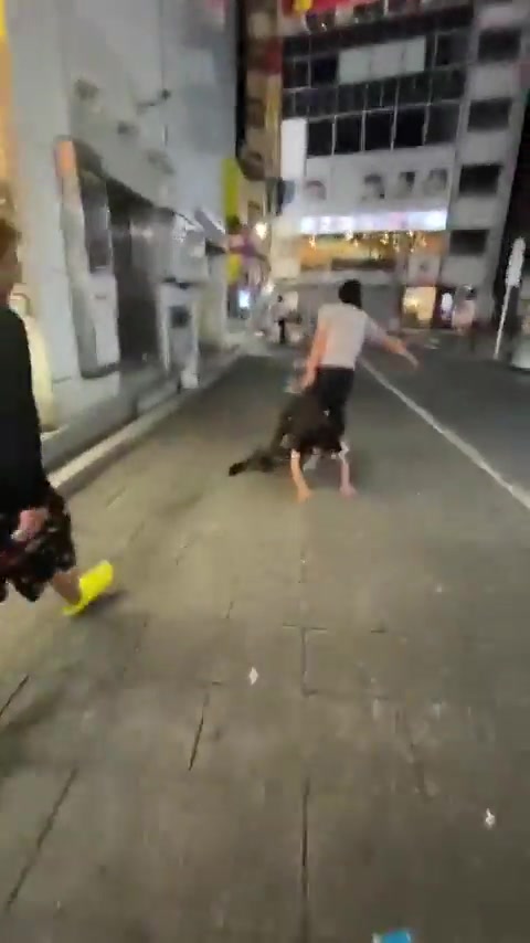 國(guó)外球迷調(diào)侃首秀過(guò)后斯洛特把維爾茨送回藥廠