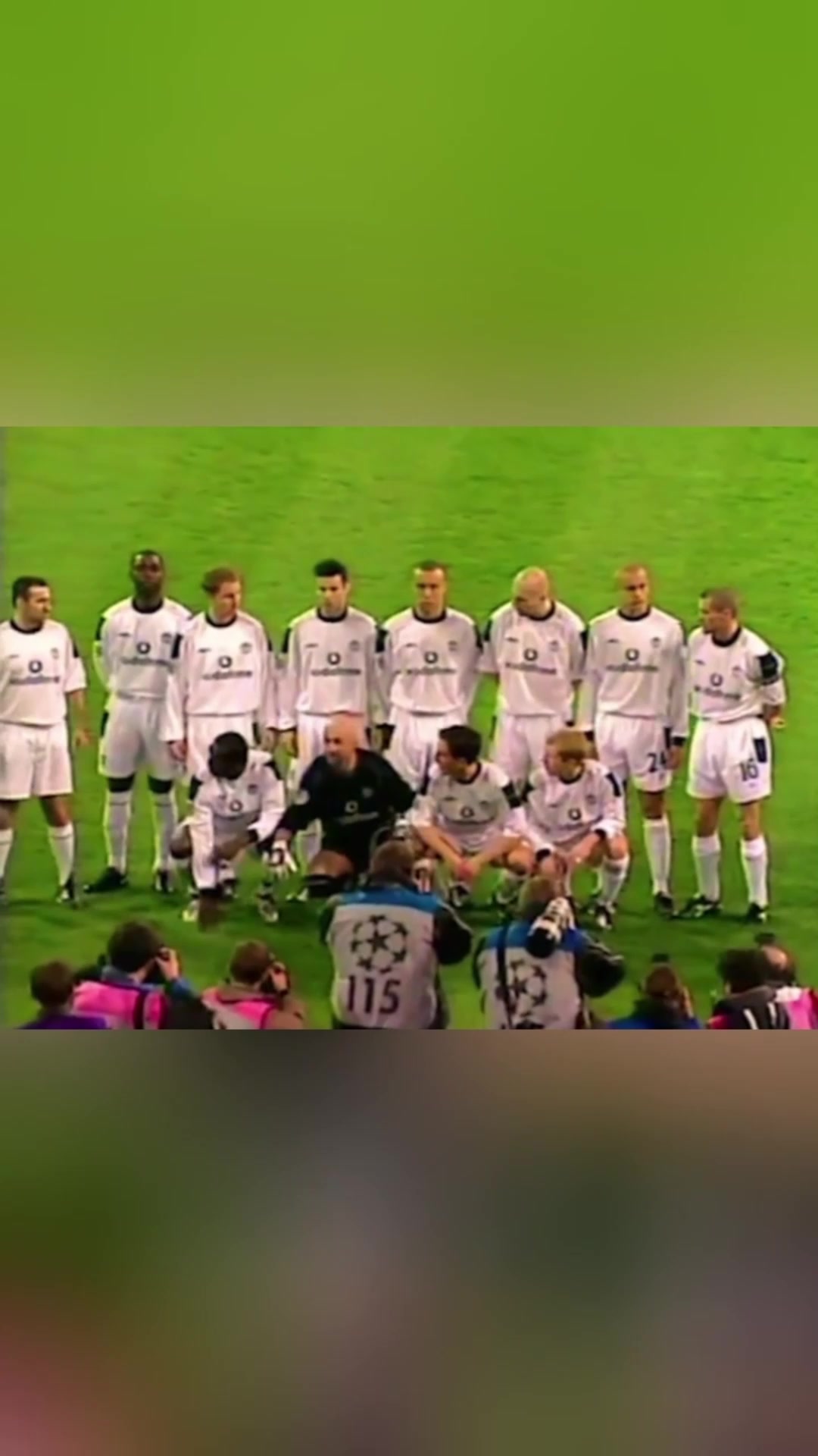 這球迷神了這是成功打入球隊內(nèi)部了