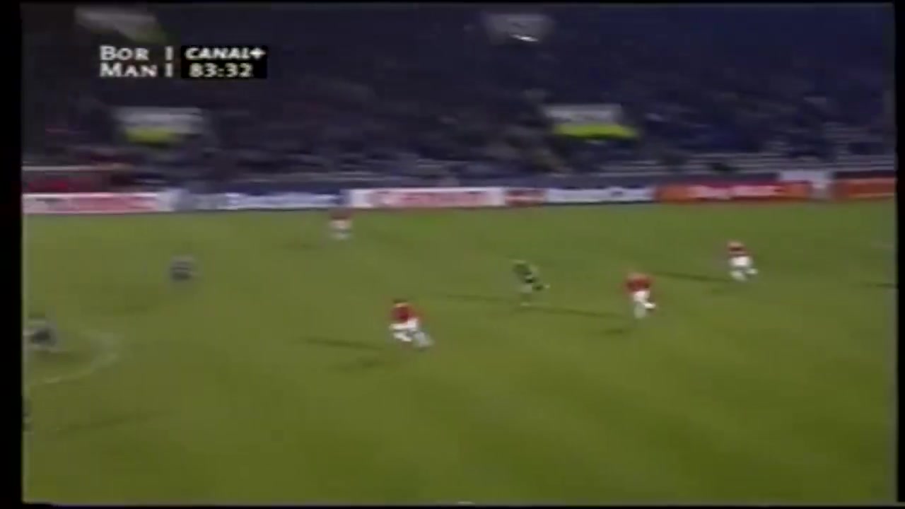 單槍匹馬直搗黃龍索爾斯克亞這個(gè)停球太瀟灑了