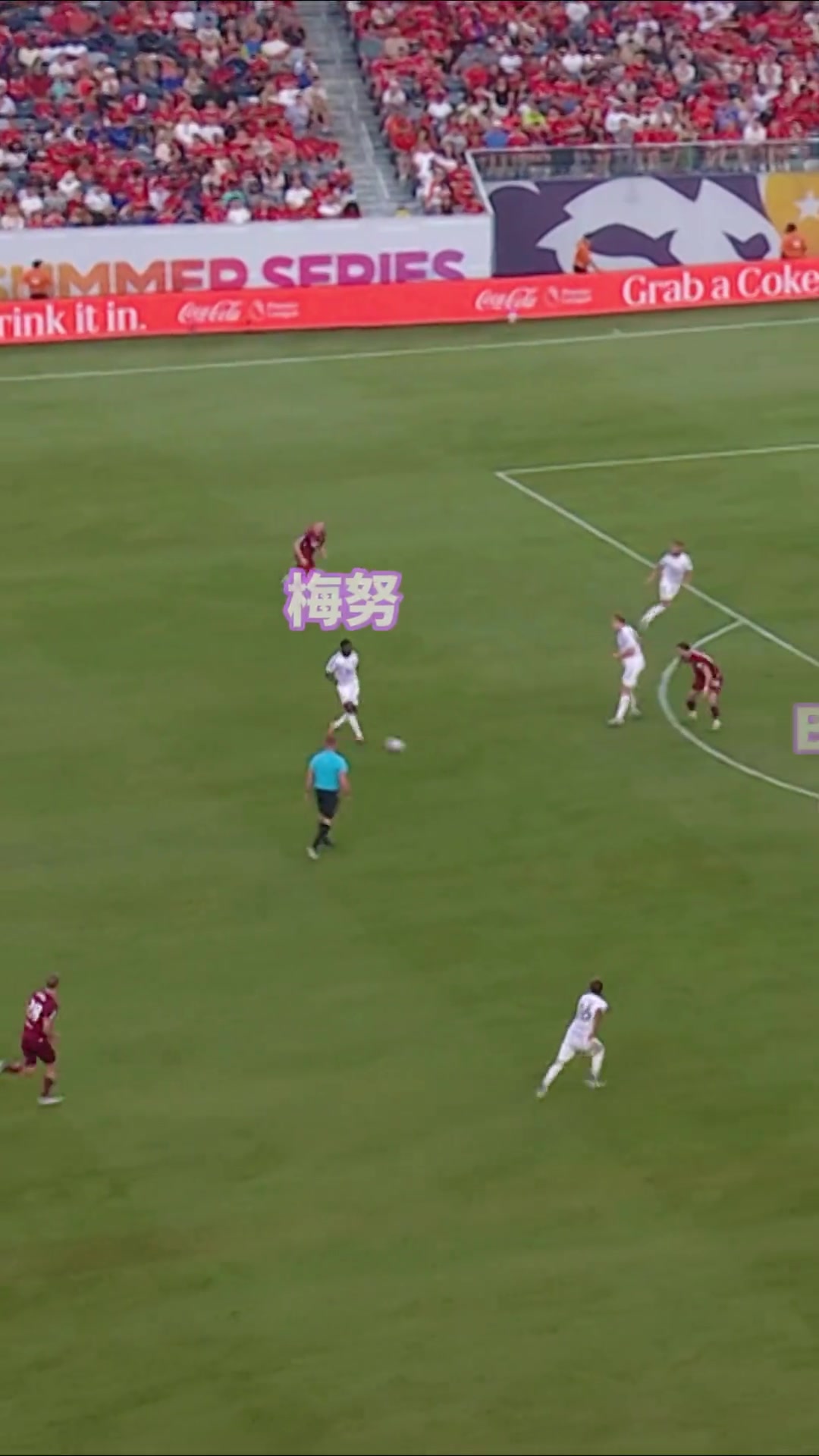 曼聯(lián)大b哥絕學(xué)原地?cái)[腿寫意一擊