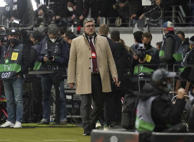 法鷹高層結(jié)識(shí)人脈于阿布扎比，助力馬爾穆什高價(jià)轉(zhuǎn)會(huì)曼城。