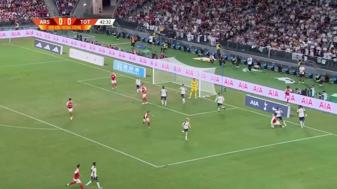 這還是后衛(wèi)嗎羅梅羅穿襠戲耍哈弗茨