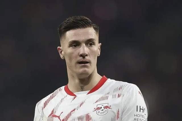 萊比錫降價售謝什科，曼聯(lián)二選一，7500萬歐加獎金。