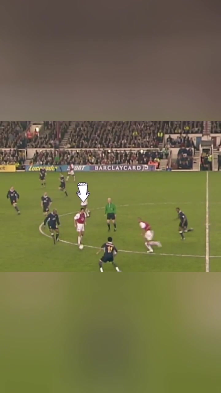 皮雷我這腳傳球可以說是這粒進(jìn)球的點睛之筆了吧