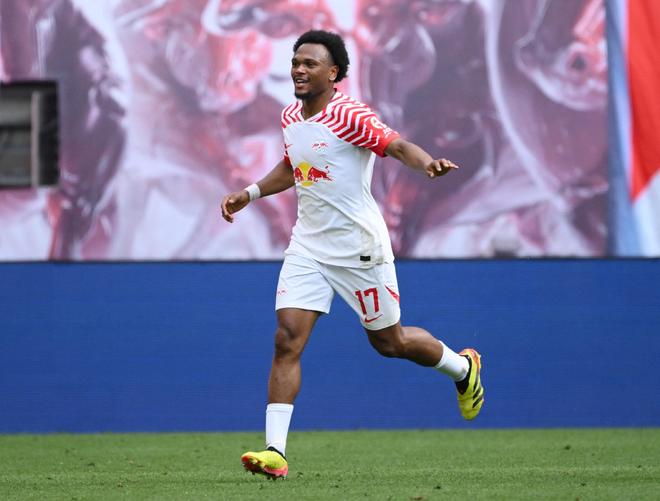 德天：桑德蘭欲購奧蓬達，萊比錫出售存疑