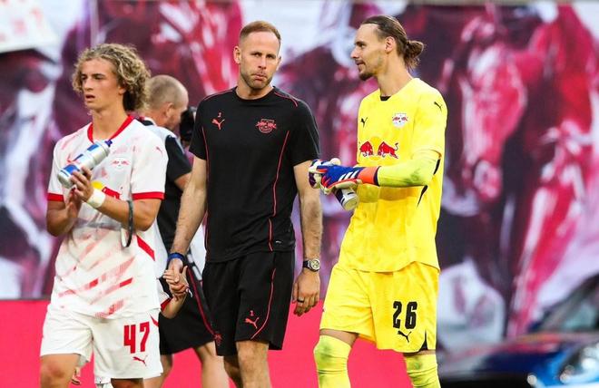 萊比錫主帥：新季門將未定，隊長下周決。