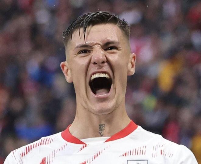 記者：紐卡限48小時答復(fù)謝什科，不延至周后。