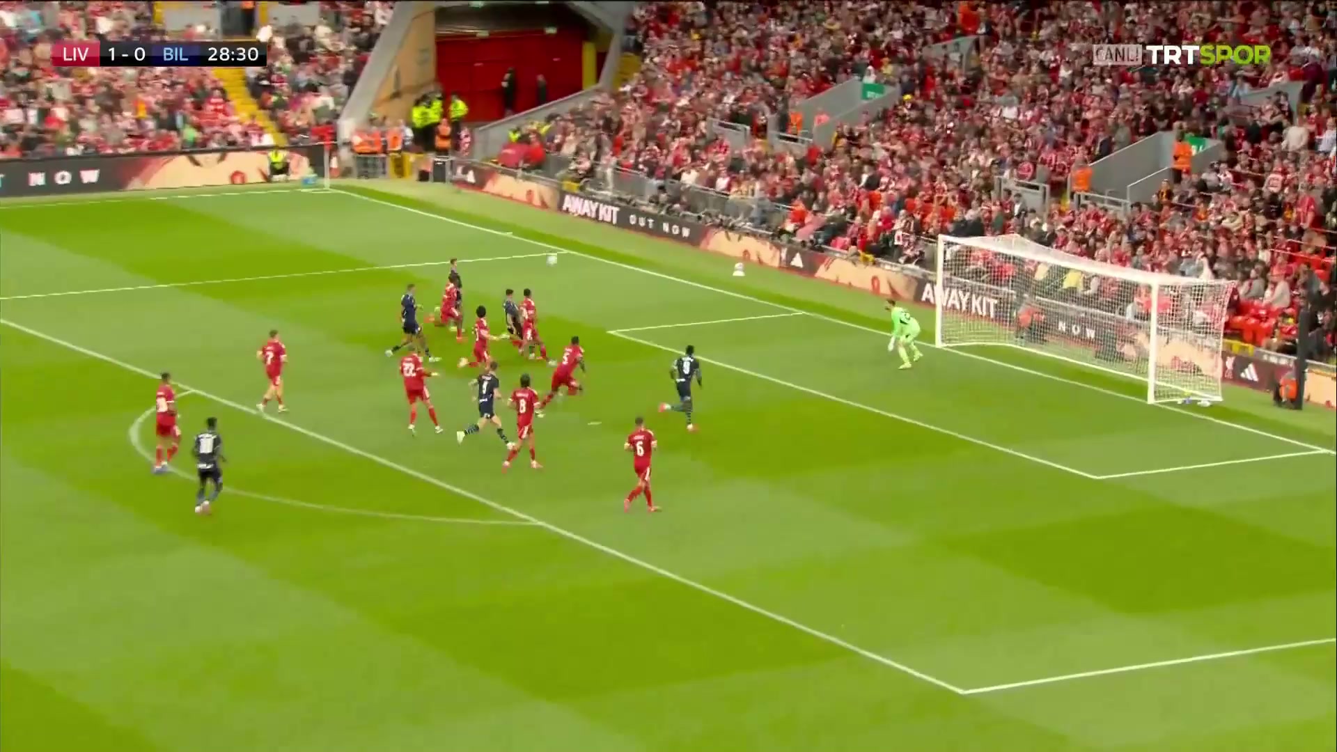 畢巴1-1扳平利物浦桑謝特禁區(qū)內(nèi)無(wú)人盯防打門得手