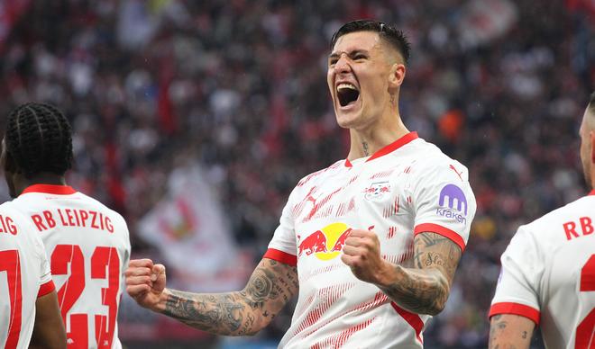 麻！天簽塞斯科，紐卡全力報(bào)價(jià)超曼聯(lián)，他卻欲赴曼聯(lián)。