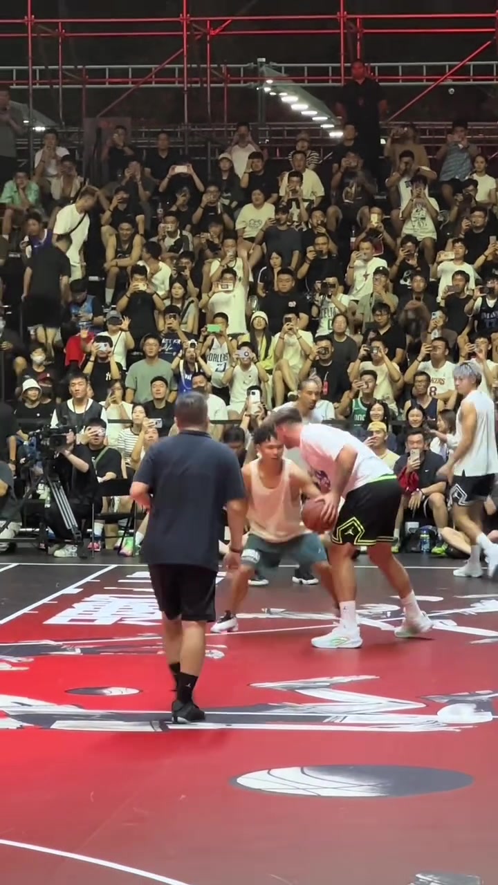 東契奇中國行是一點(diǎn)也不想出力啊