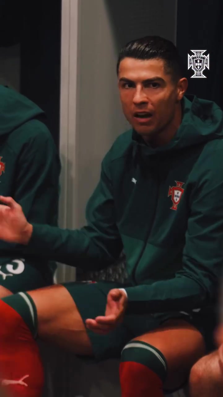 C羅在更衣室真的起到了至關(guān)重要的作用大家的精氣神都被他帶動