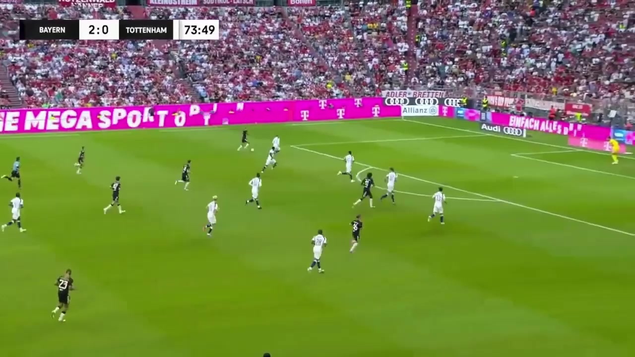 精彩小將倫納特-卡爾兜射破門拜仁3-0領(lǐng)先熱刺