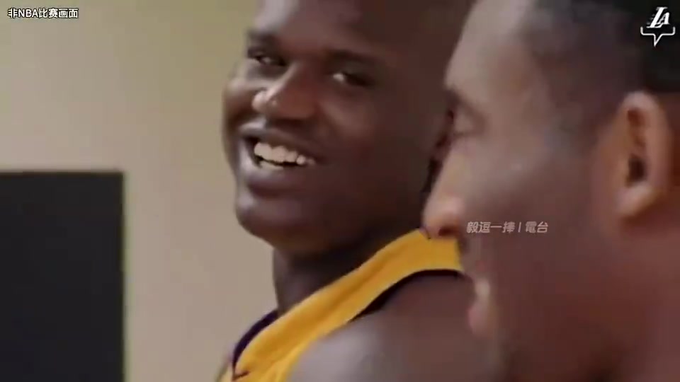 楊毅三連冠時的科比不僅是湖人2號球員也是聯(lián)盟的2號球員